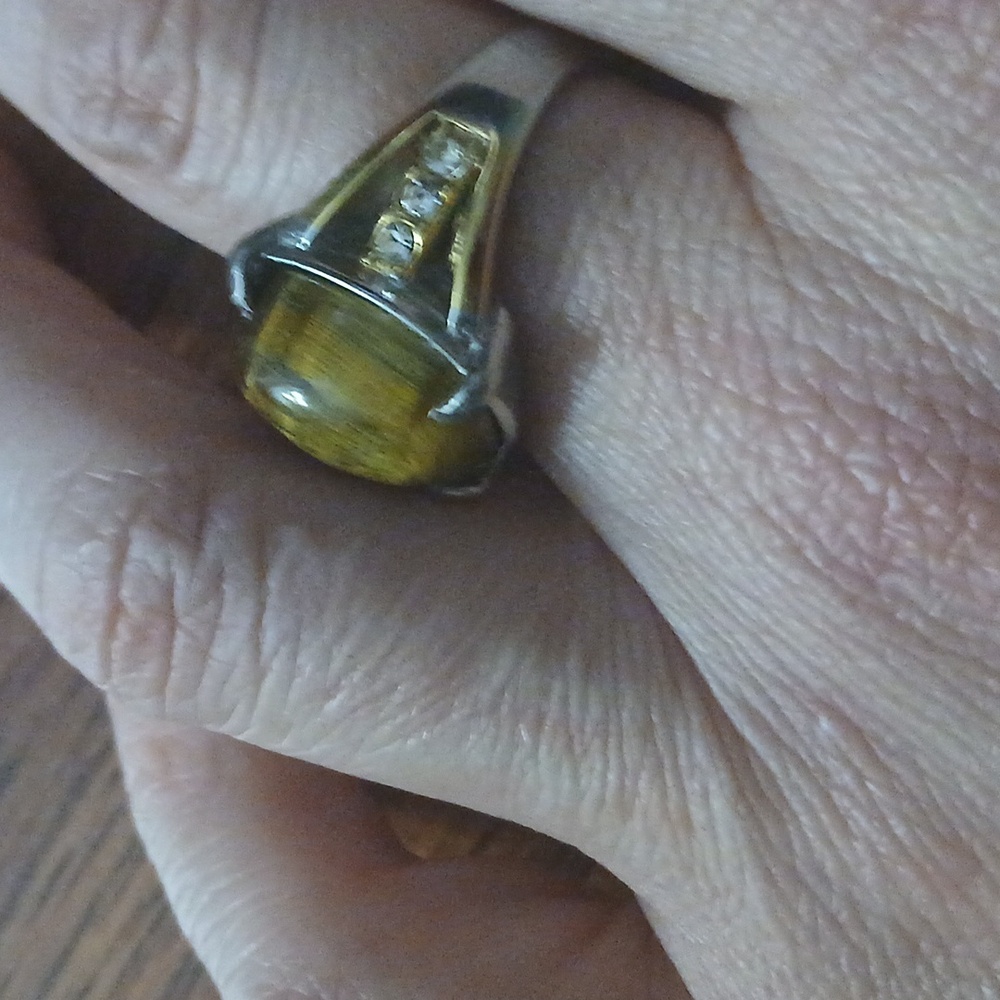 Ring‎ - Picture 7 of 7